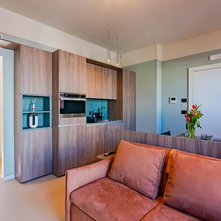 Mia Experience Apart Otel 4*