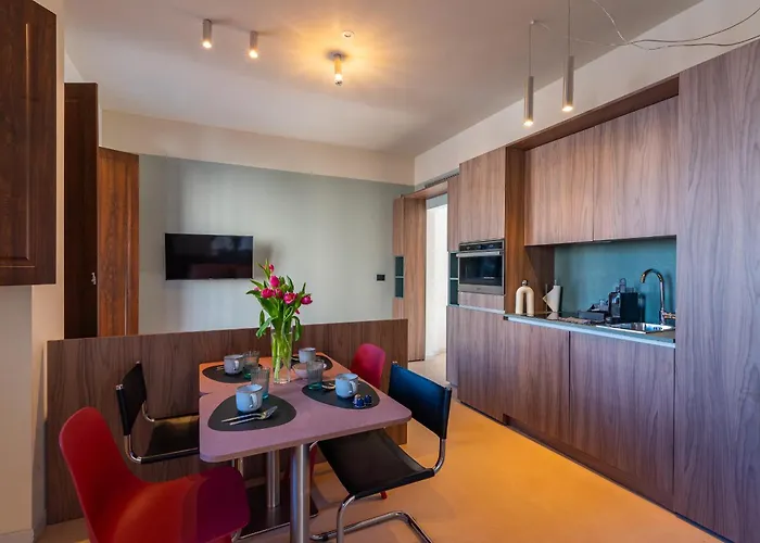 Mia Experience Apart Otel 4*